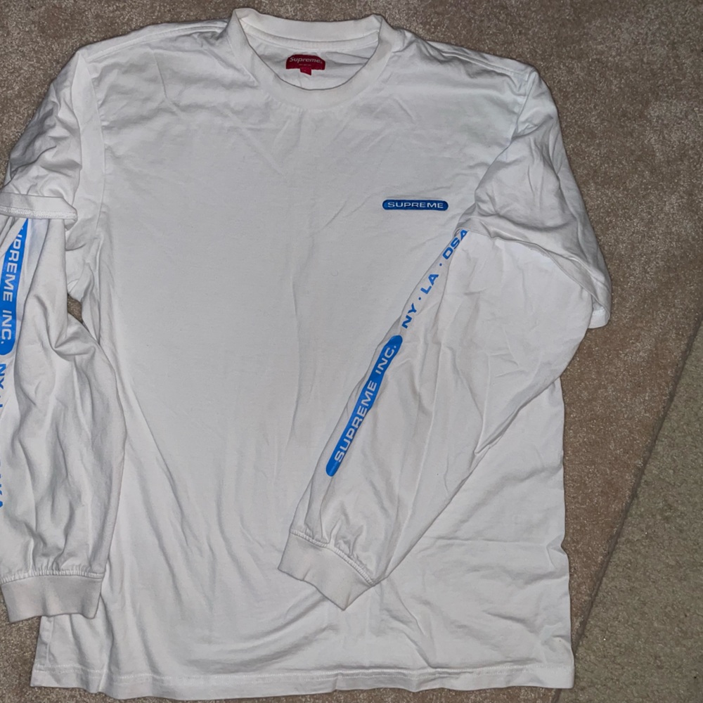 Large Long sleeve supreme t shirt gently worn